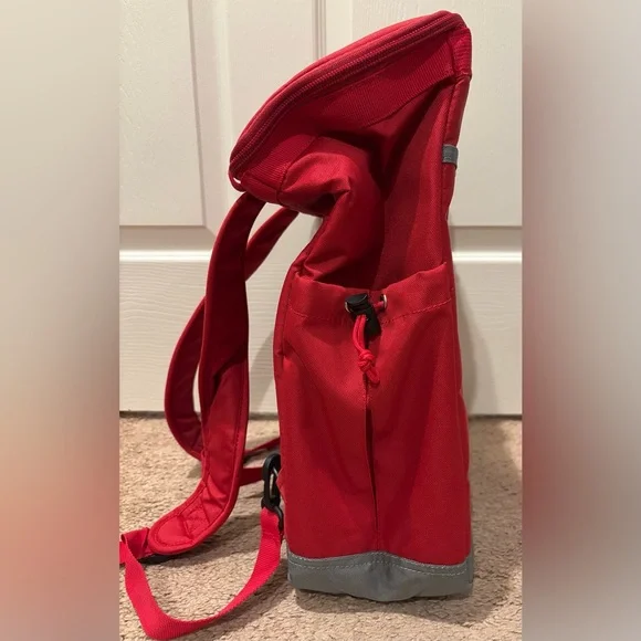 NWT Eddie Bauer Bygone Backpack Cooler red - Picture 3 of 5